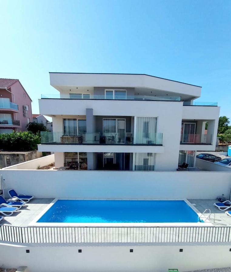 Villa Apartment Joel Trogir Exterior foto